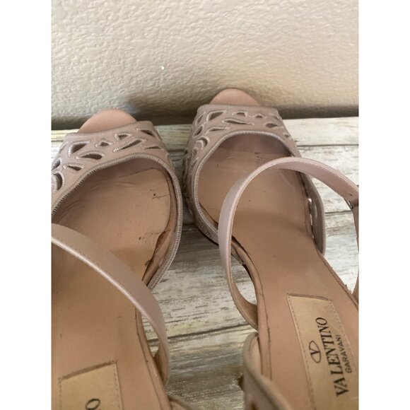 Valentino Garavani Nude Laser Cut Mary Jane Peep Toe Heels Sz 37 Made in Italy - Picture 6 of 15